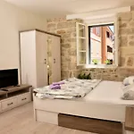 Small Escape Апартаменты